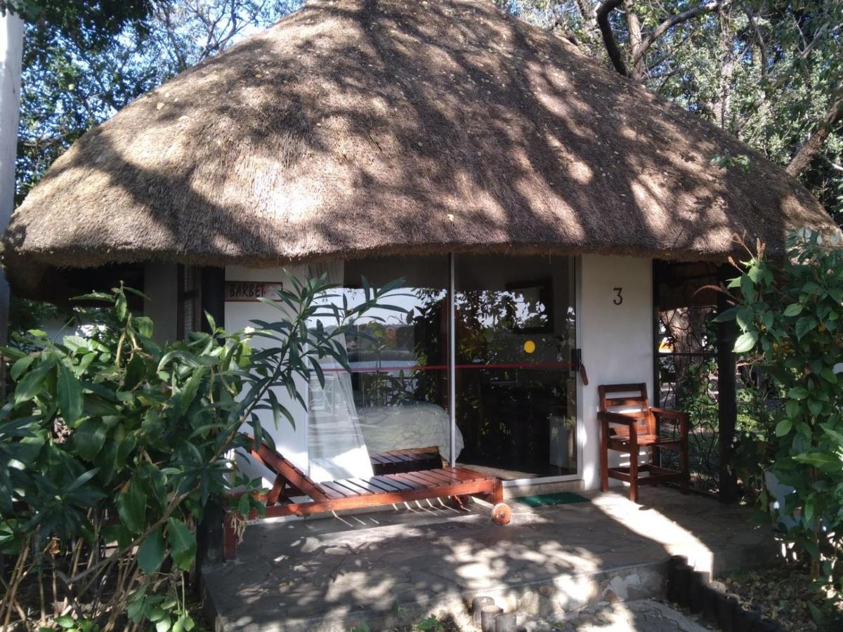 Caprivi River Lodge カティマ・ムリロ エクステリア 写真