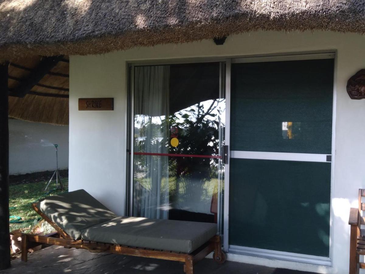 Caprivi River Lodge カティマ・ムリロ エクステリア 写真